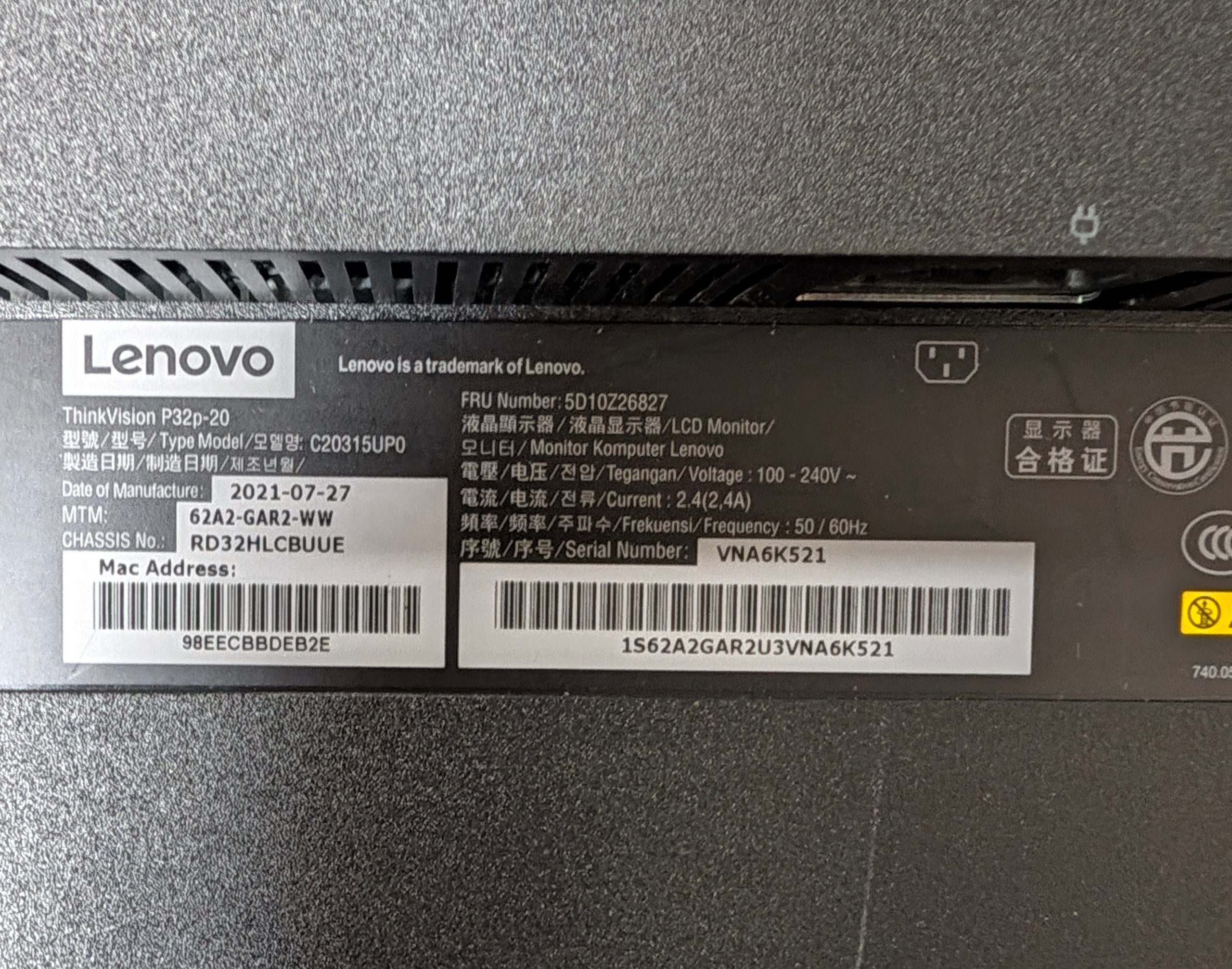 Lenovo 32" 4K 60Hz UHD 3840x2160 USB-C , HDMI, DP w/stand - Image 3