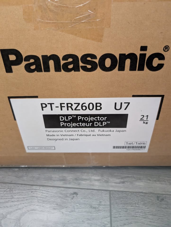 Panasonic Laser DLP Projector PT-FRZ60B U7 -New In Box - Image 5