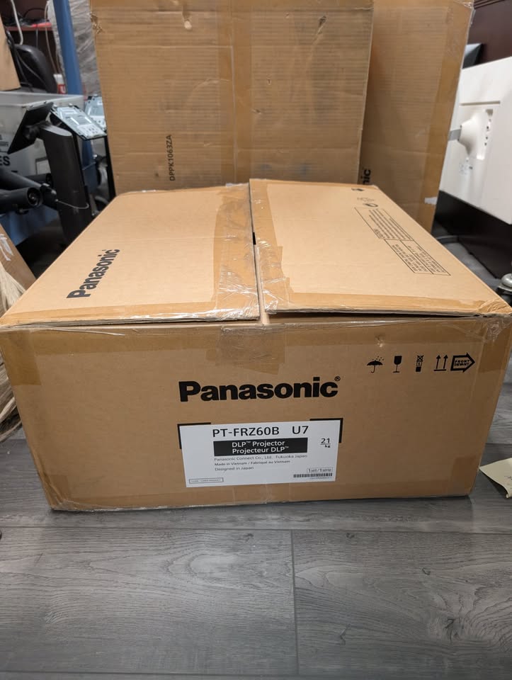 Panasonic Laser DLP Projector PT-FRZ60B U7 -New In Box - Image 4
